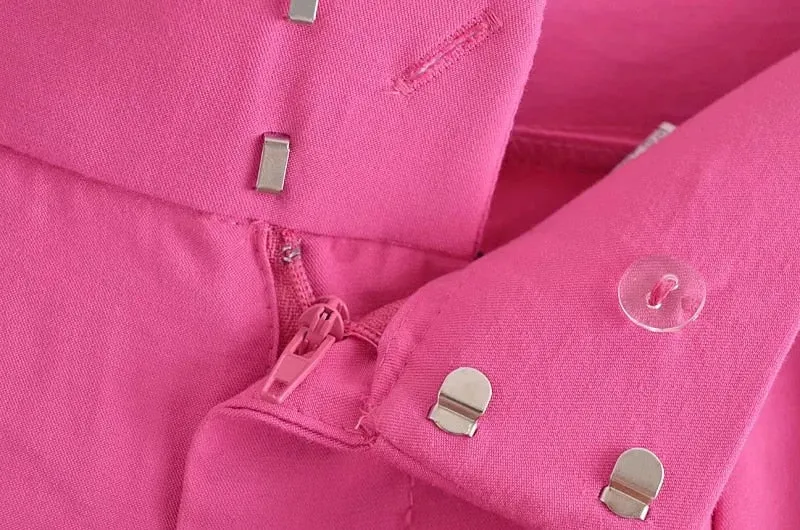LOOSE-FITTING TROUSERS