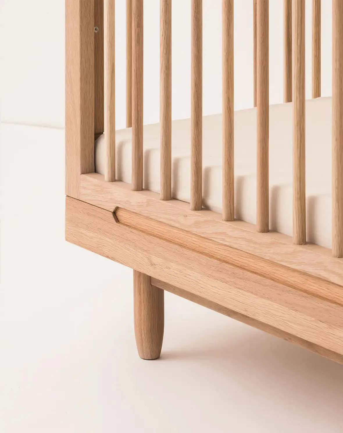 Nobodinoz Pure Oak Wood Evolving Cot   Evolving Junior Kit